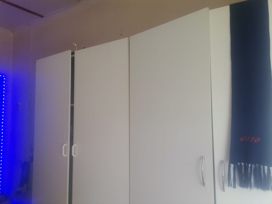 2 Bedroom Property for Sale in Sidwell Eastern Cape